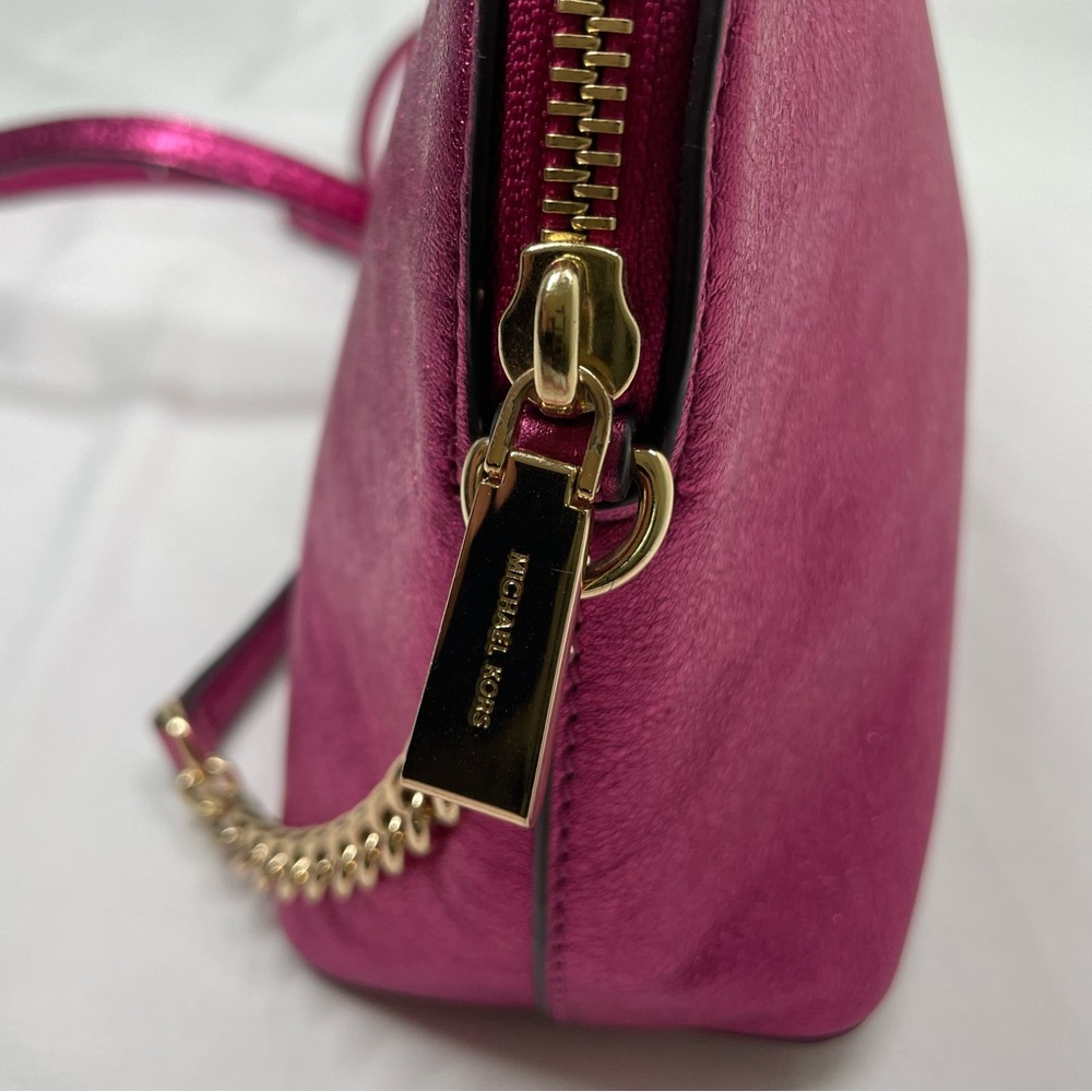 Michael Kors Metallic Pink Leather Crossbody Bag - Picture 7 of 9
